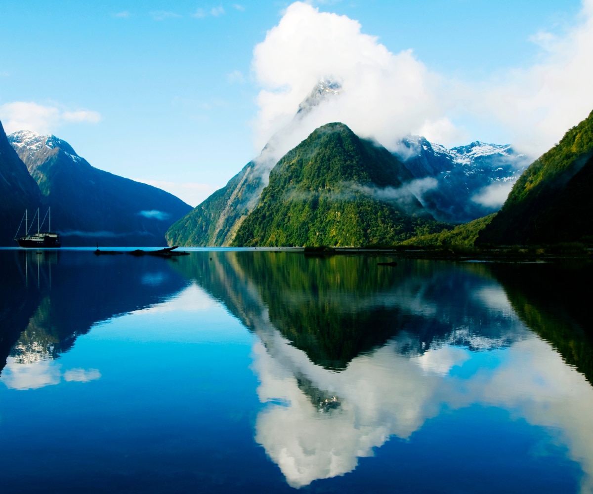 The view of Milford Sound Flordland